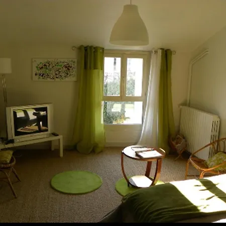 Bel Air Apartment
